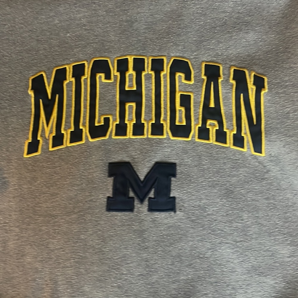 Grey (medium) mens crew neck michigan - Picture 2 of 3